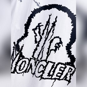 Moncler  С тремя логотипами Новая мо