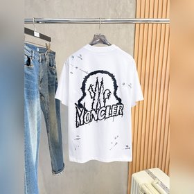 Moncler  С тремя логотипами Новая мо