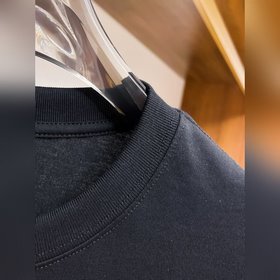 Moncler  С тремя логотипами Новая мо