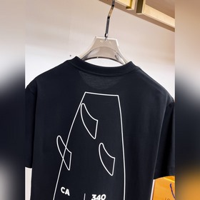 Moncler  С тремя логотипами Новая мо