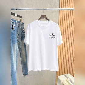 Moncler  С тремя логотипами Новая мо