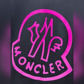 Moncler  С тремя логотипами Новая мо