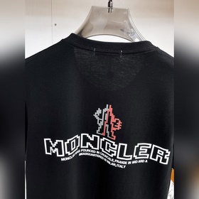 Moncler  С тремя логотипами Новинка 