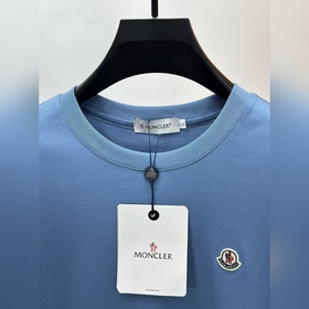 Новая весенне-летняя коллекция Moncler
