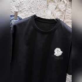Moncler   2026ss — первая коллекция 