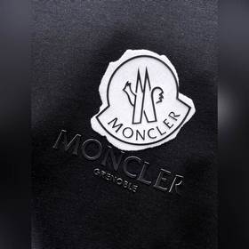 Moncler   2026ss — первая коллекция 