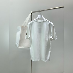 Moncler, новейшая коллекция лета 2026 