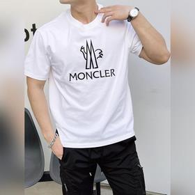 Эксклюзивная осенняя новинка от Moncle