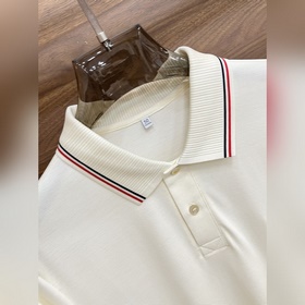 Новинка весенней коллекции Moncler： фу