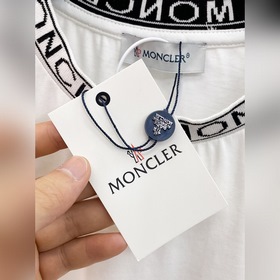 Монкоу — новая модель футболки с корот