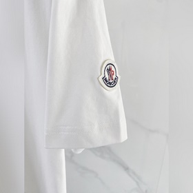 Moncler, новая коллекция 2026 года： фу