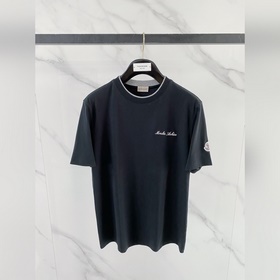 Moncler, новая коллекция 2026 года： фу
