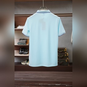 Moncler (M Family) — мужская модная де
