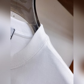 Moncler  С тремя логотипами Новая мо