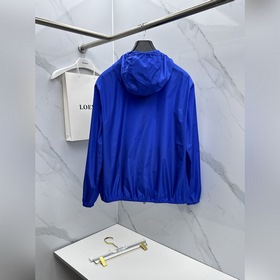 Moncler： новая коллекция весна-лето 20