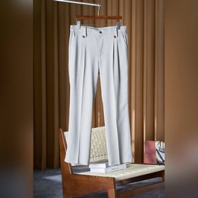 [Loro Piana представляет отборные ткан