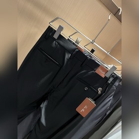 Loro Piana： новые мужские брюки в стил