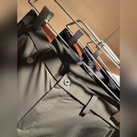 Loro Piana： новые мужские брюки в стил