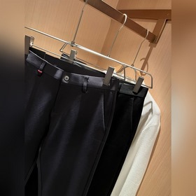 Новые брюки Kiton весна-лето 2026 — кл