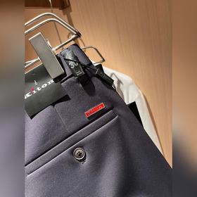 Новые брюки Kiton весна-лето 2026 — кл