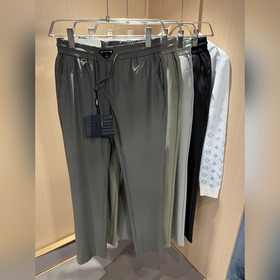 Prada： новые универсальные брюкиз элас