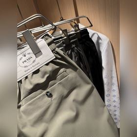 Prada： новые универсальные брюкиз элас