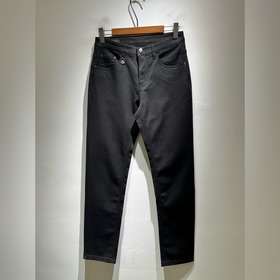 Loro Piana： новые модели мужских брюк