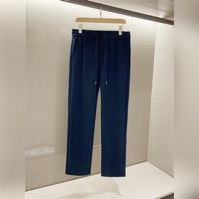 Prada Prada  Новейшая коллекция бренд