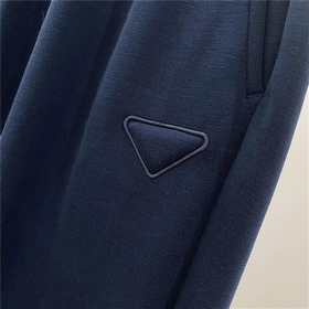Prada Prada  Новейшая коллекция бренд