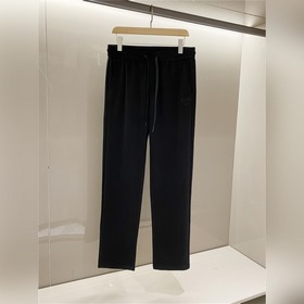 Prada Prada  Новейшая коллекция бренд