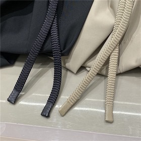 Prada — новые мужские джинсы-кэрроу с 