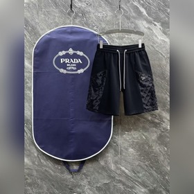 Prada： с полным набором логотипов. Нов