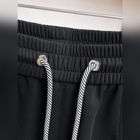 Prada： с полным набором логотипов. Нов