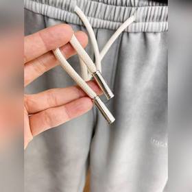 Новые брюки в стиле кэжуал из весенней