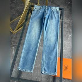 Новая коллекция Prada IT уже в продаже