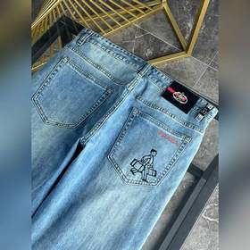 Новая коллекция Prada IT уже в продаже