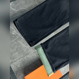 Новая коллекция Prada IT уже в продаже