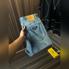 Новая коллекция Prada IT уже в продаже