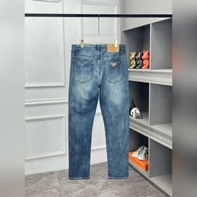 Новая коллекция Prada IT уже в продаже