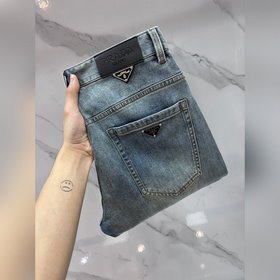 Prada — элитная индивидуальная пошивка