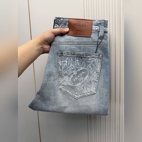 Prada  Новая коллекция мужских джинсо