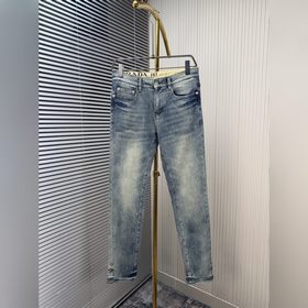 Prada  Новая коллекция мужских джинсо