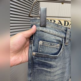 Prada  Новая коллекция мужских джинсо