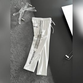 Новые брюки в стиле кэжуал из весенней