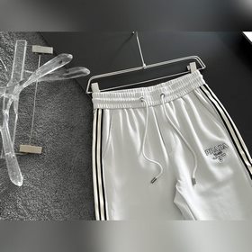 Новые брюки в стиле кэжуал из весенней