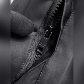 Новые летние мужские шорты Prada 2026：