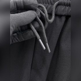 Новые летние мужские шорты Prada 2026：