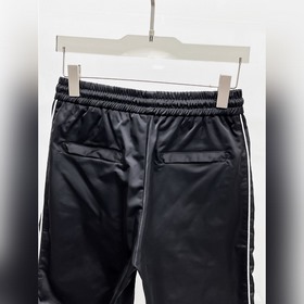 Новые летние мужские шорты Prada 2026：