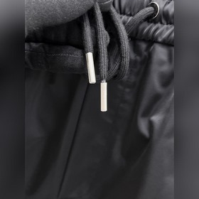 Новые летние мужские шорты Prada 2026：