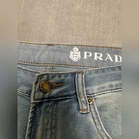 (Джинсы прямого кроя~) Prada — новая л